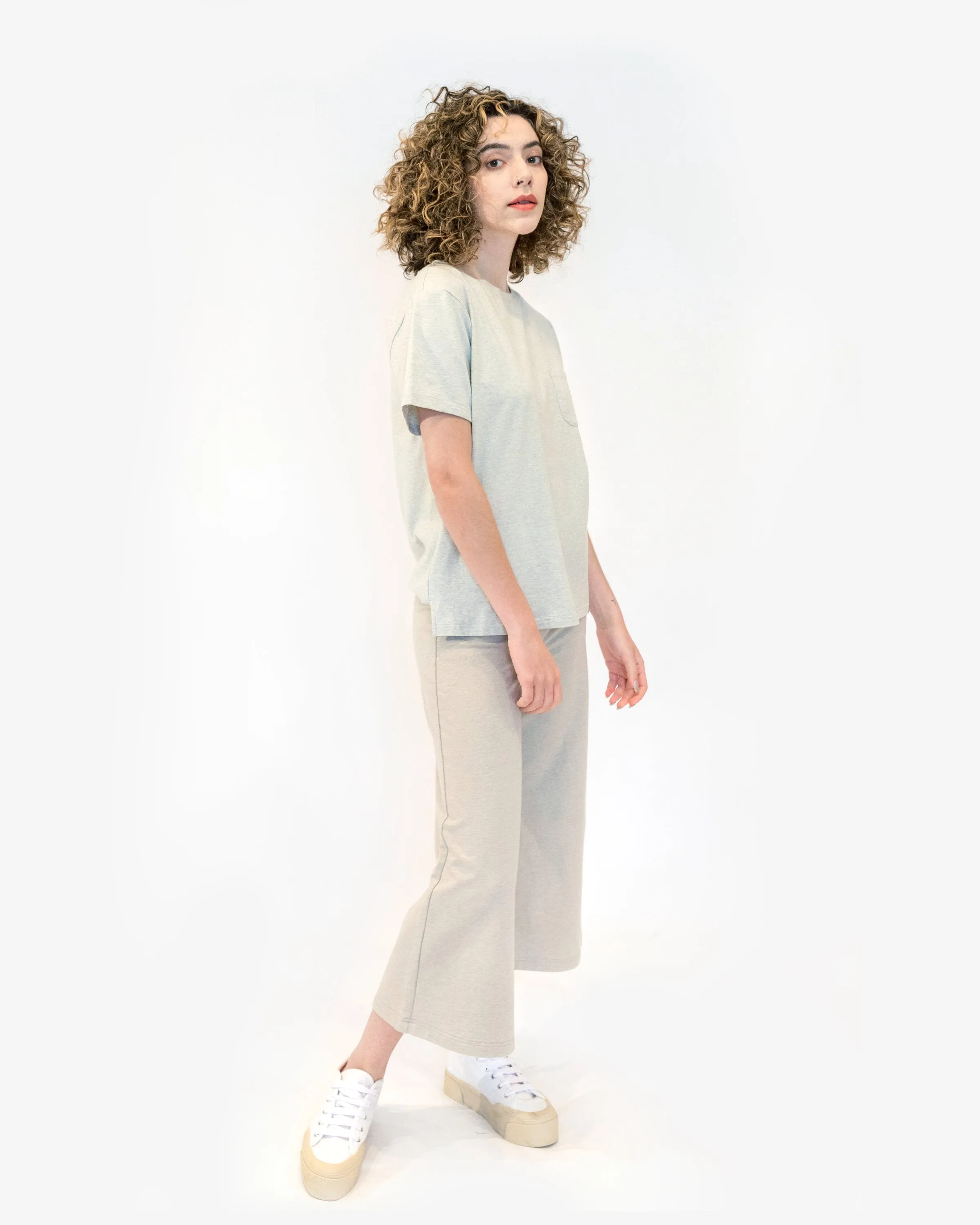 ADULT POCKET T-SHIRT