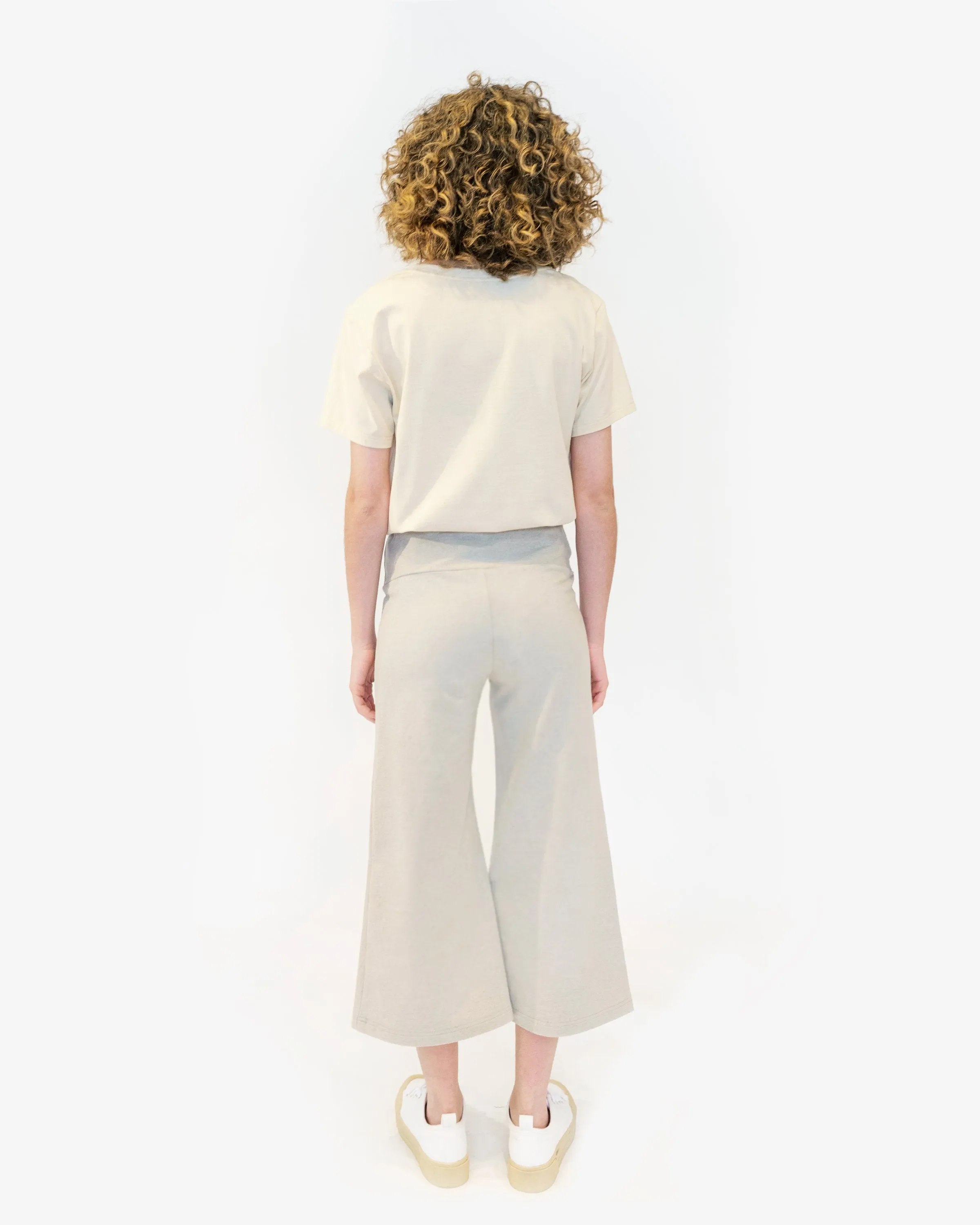 ADULT POCKET T-SHIRT