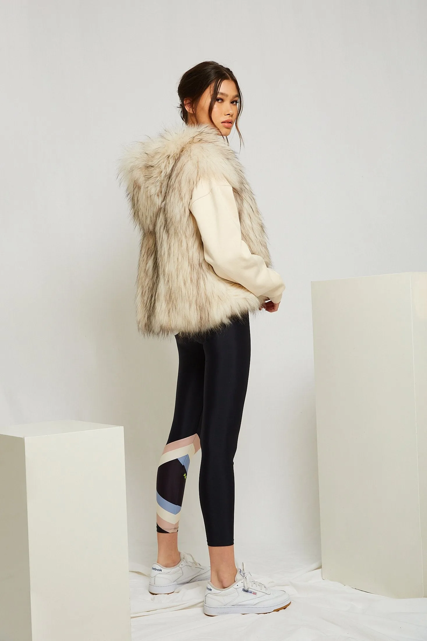Alba Hooded Fur Vest in Snow with Flecks