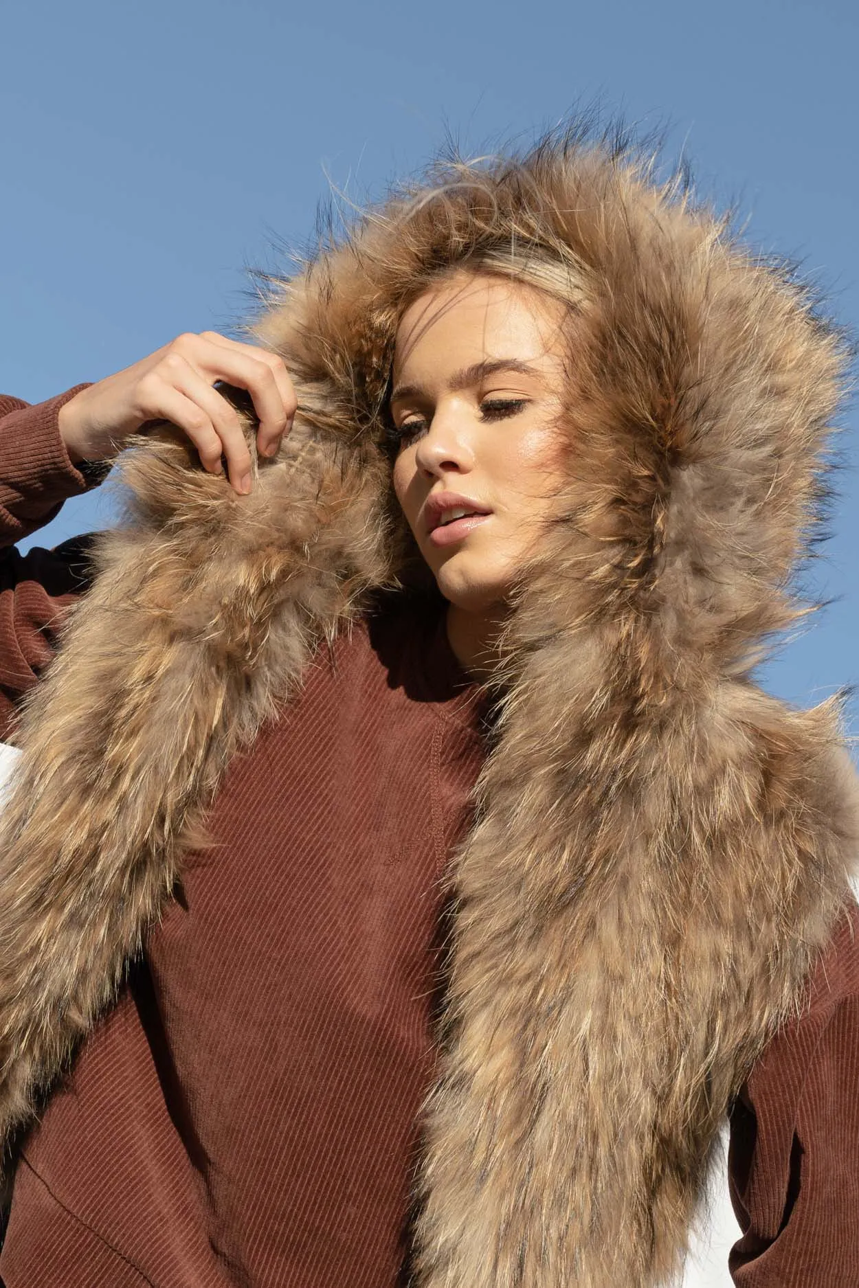 Alba Hooded Vest in Natural