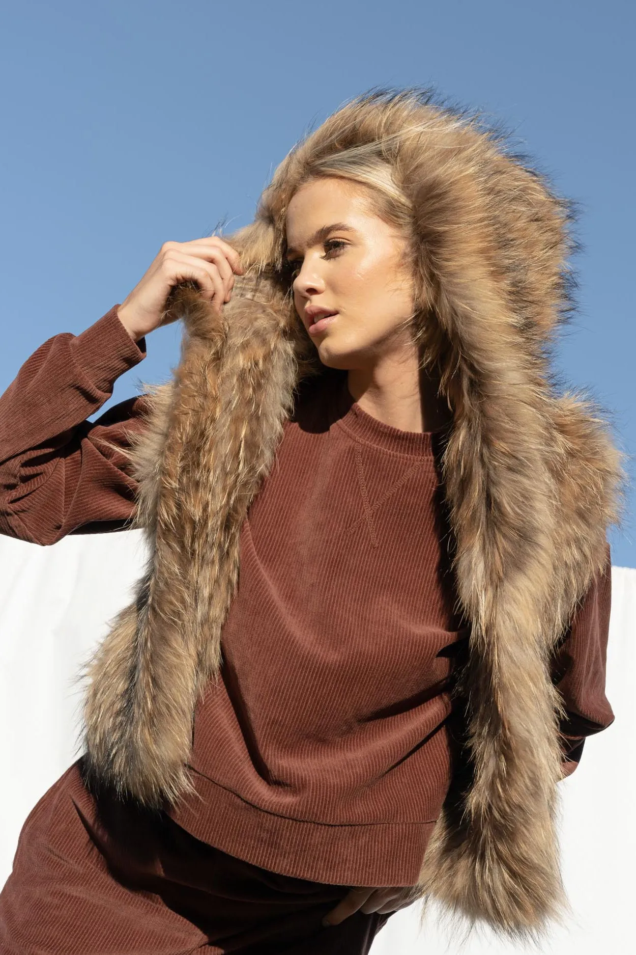 Alba Hooded Vest in Natural
