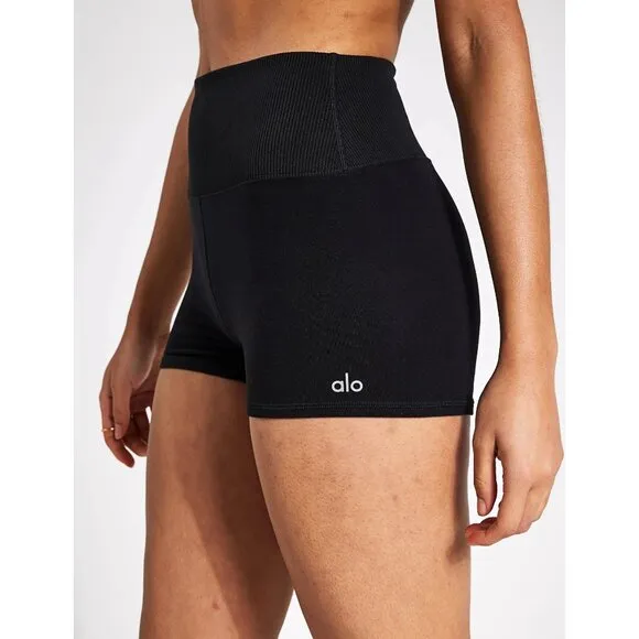 ALO Yoga Alosoft Aura Shorts in Black