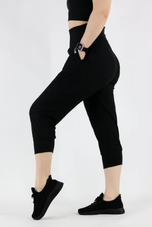 Black - Hybrid - Pocket Capri Joggers 1.0