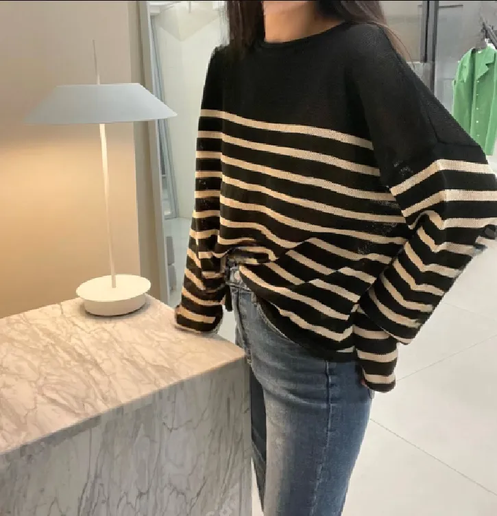 Breathable  Inter-seasonal Stripe Knit Top