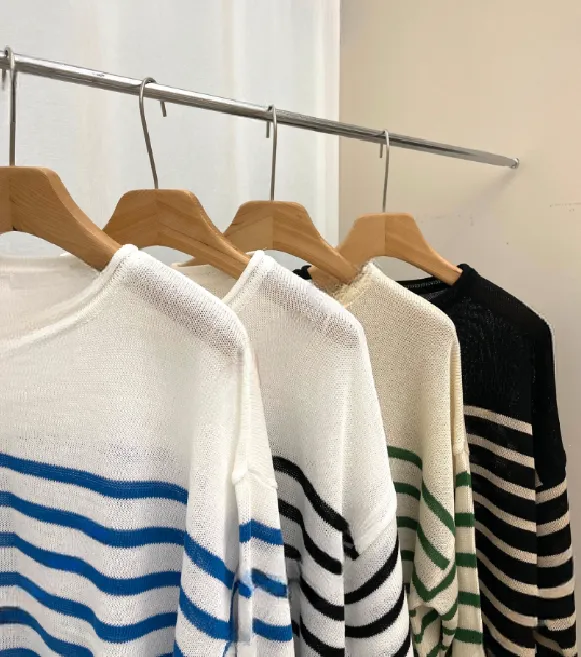 Breathable  Inter-seasonal Stripe Knit Top