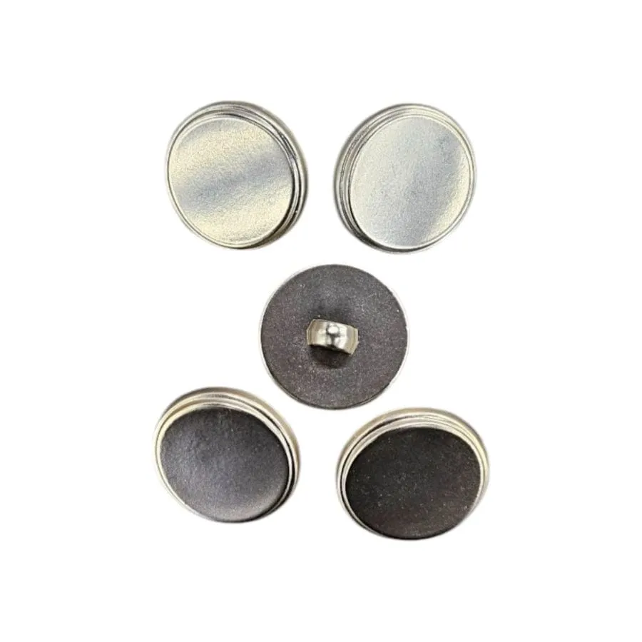 Button 28"