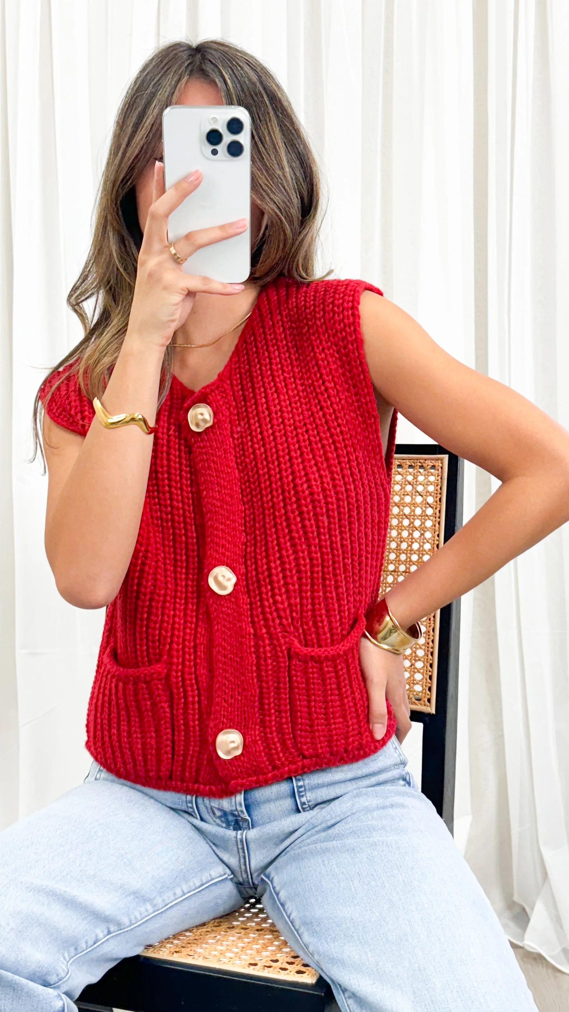 CHARLES KNIT VEST - RED