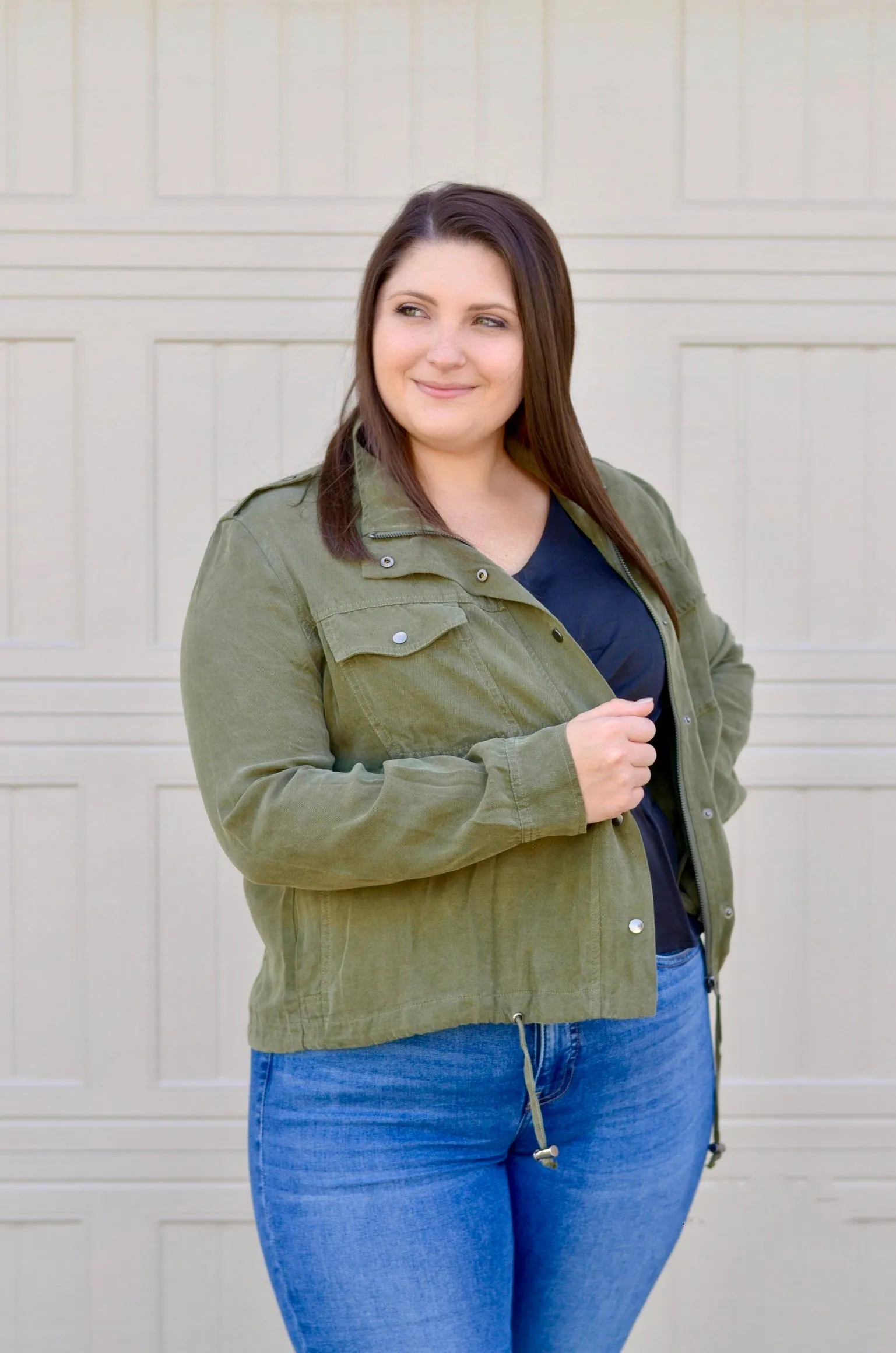 Charlie Light Weight Button Down Jacket - Olive