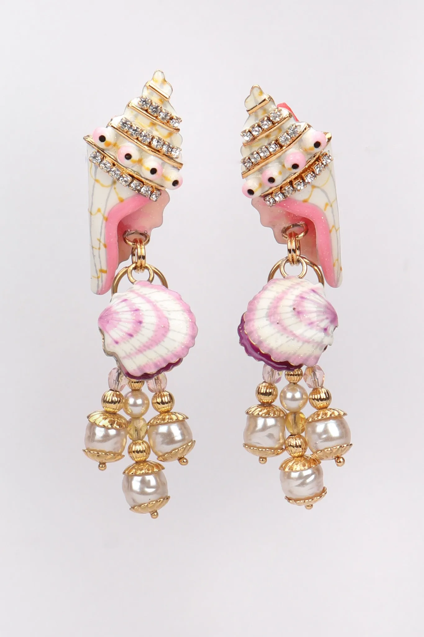 Clamdigger Shelll Earrings