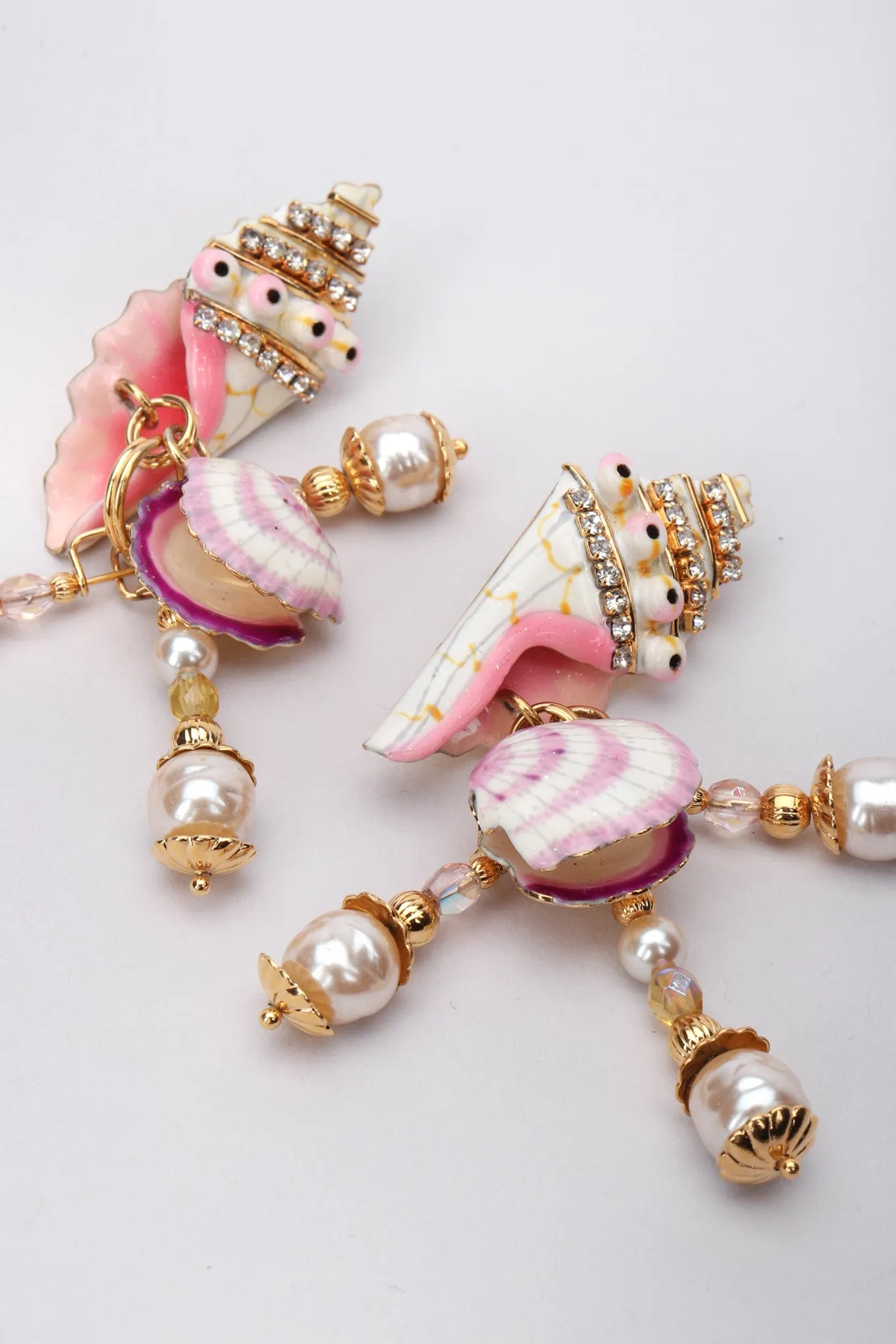 Clamdigger Shelll Earrings
