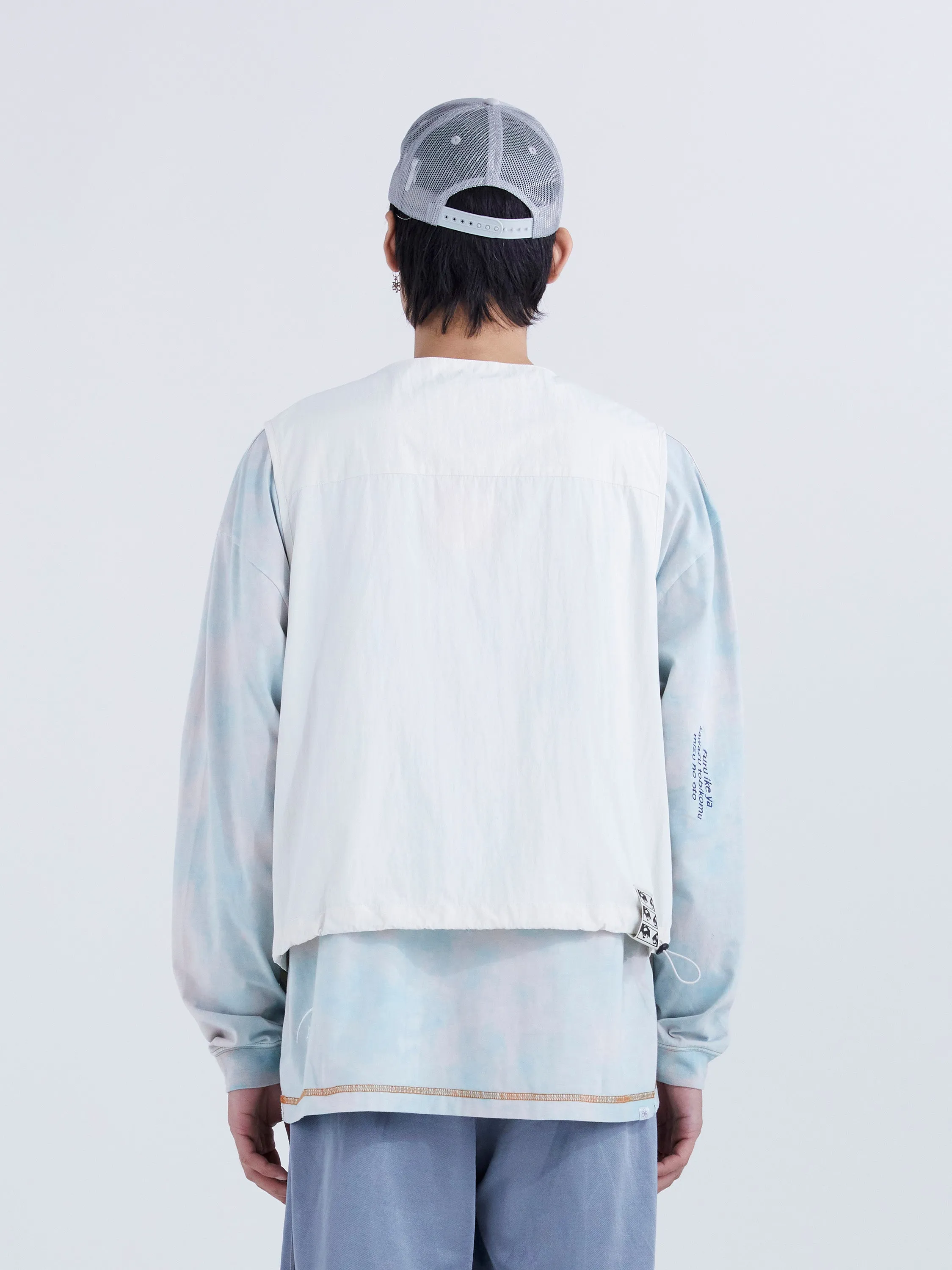 COASTAL POCKET VEST - CLEAR GREY