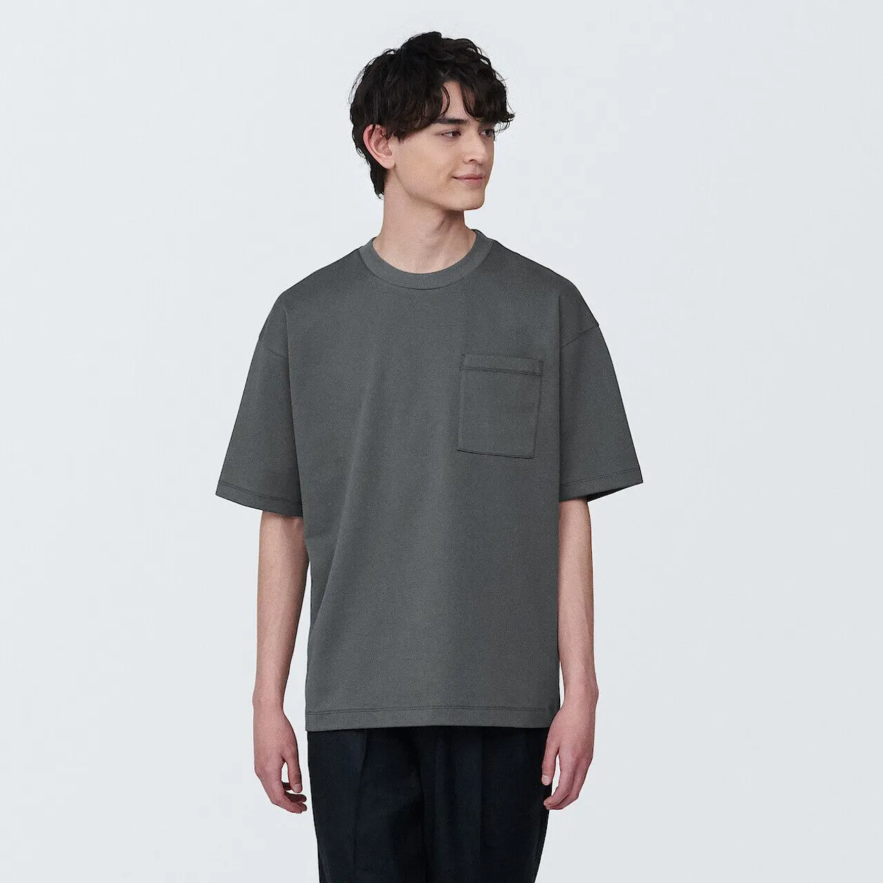 Cool Touch Relaxed Fit Pocket T-shirt