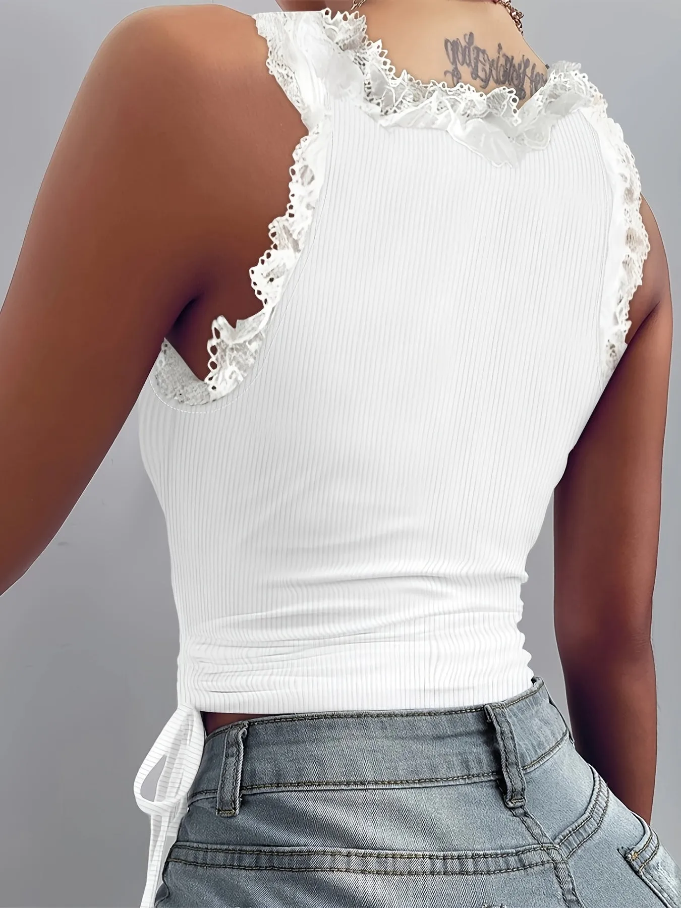 Crew Neck Tank Top with Contrast Lace & Side Drawstring – Chic & Feminine