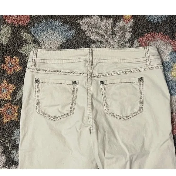 DAYTRIP Womens VIRGO Cream Capris Mid-Rise Metallic‎ Stitching Size 29 Y2K