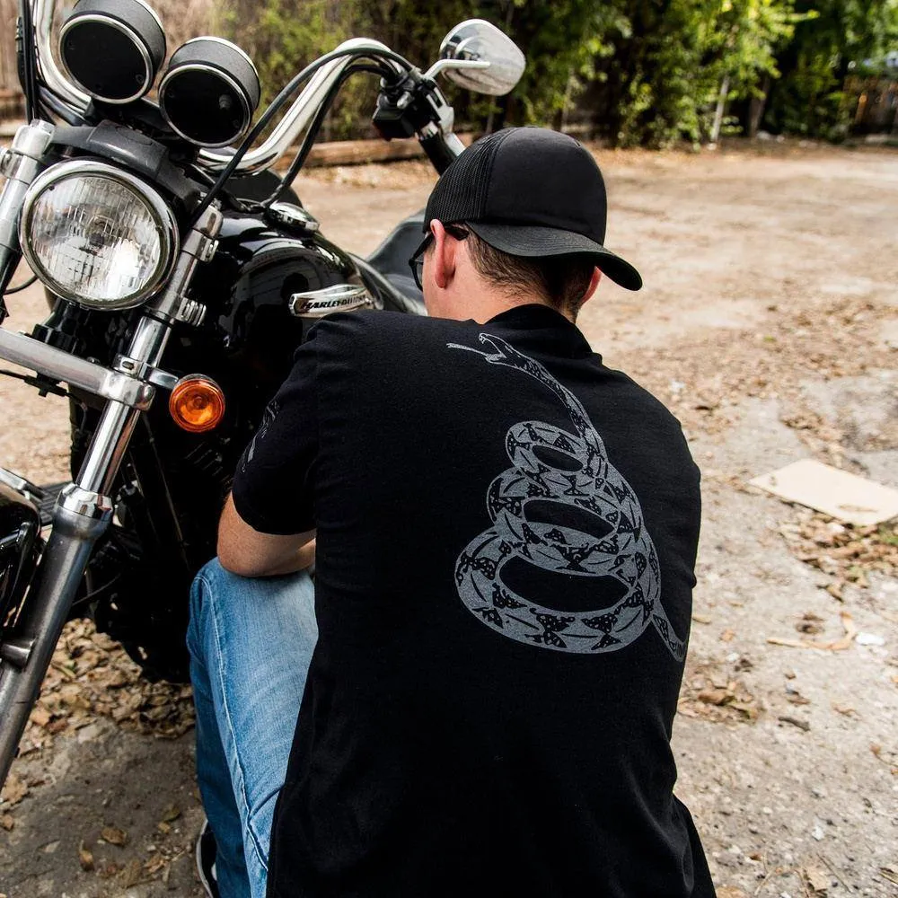 Don't Tread on Me Concealed Gadsden T-Shirt- Black