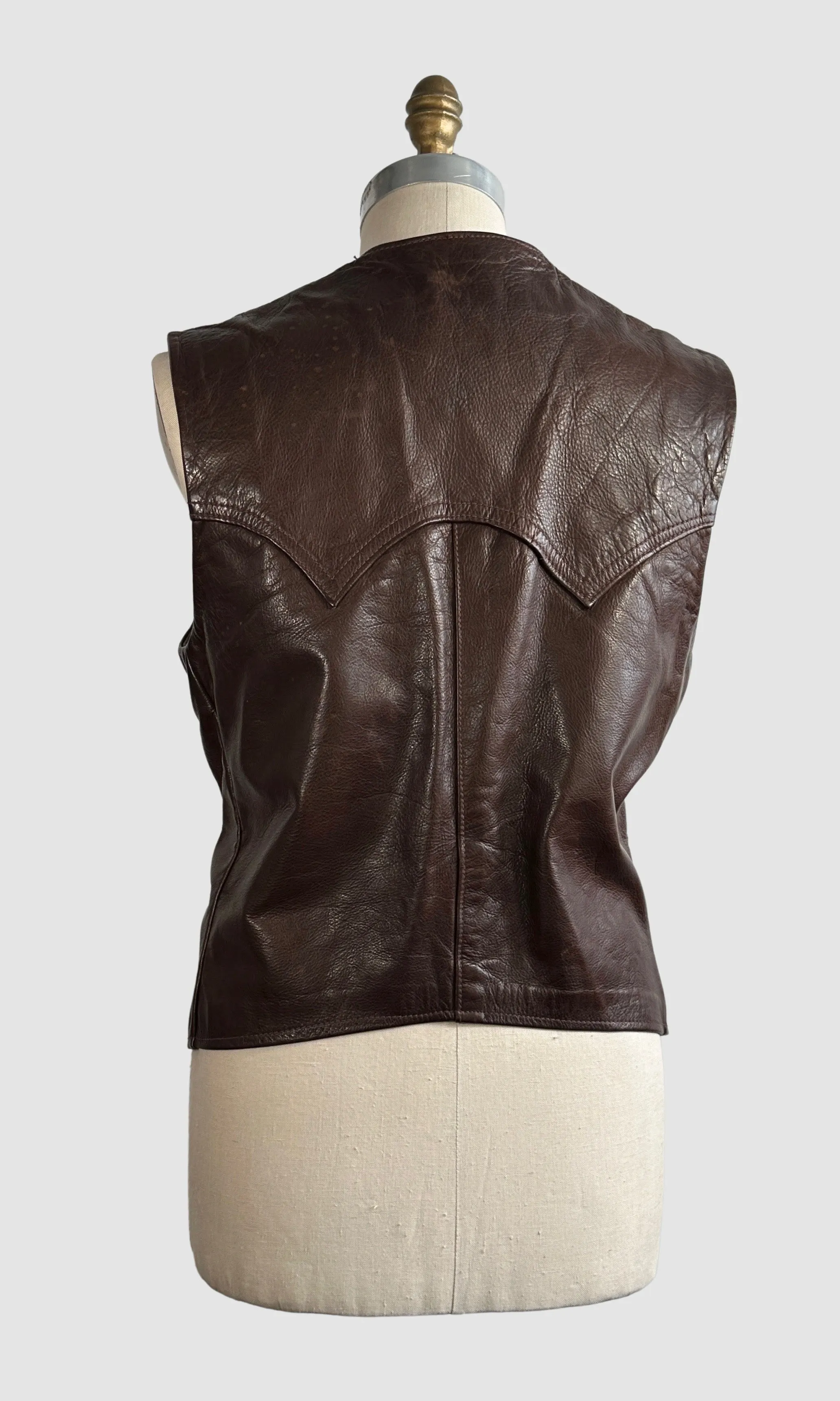 EAST WEST Musical Instruments 70s Mens Leather Vest • Medium