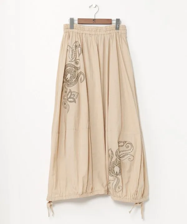 Henna Embroidered Balloon Skirt
