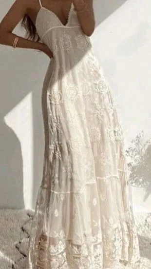 JazzHer Elegant A Line Halter Long Lace Ivory Prom Dresses Evening Dress (PRE-ORDER)