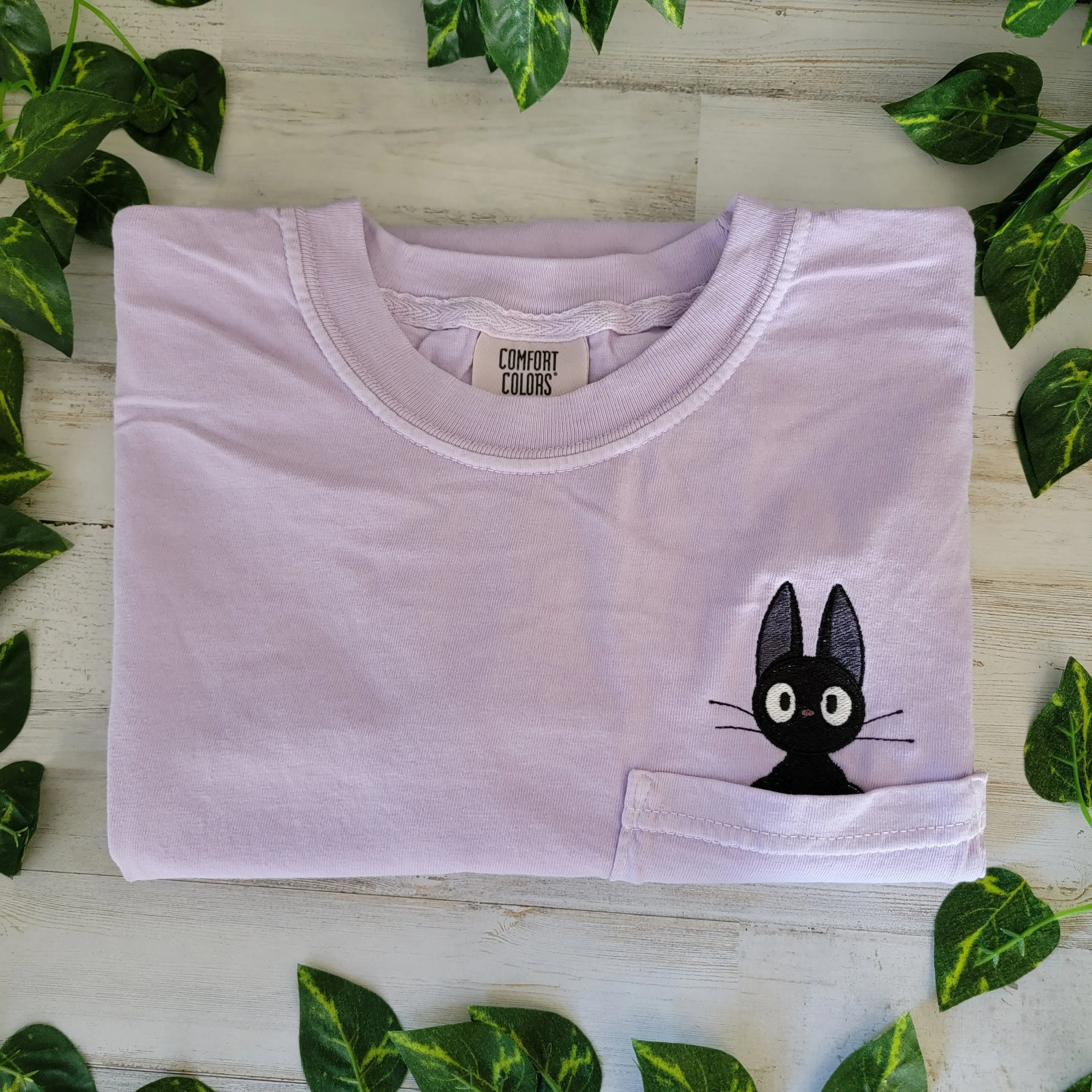 Jiji Cat Pocket Tee