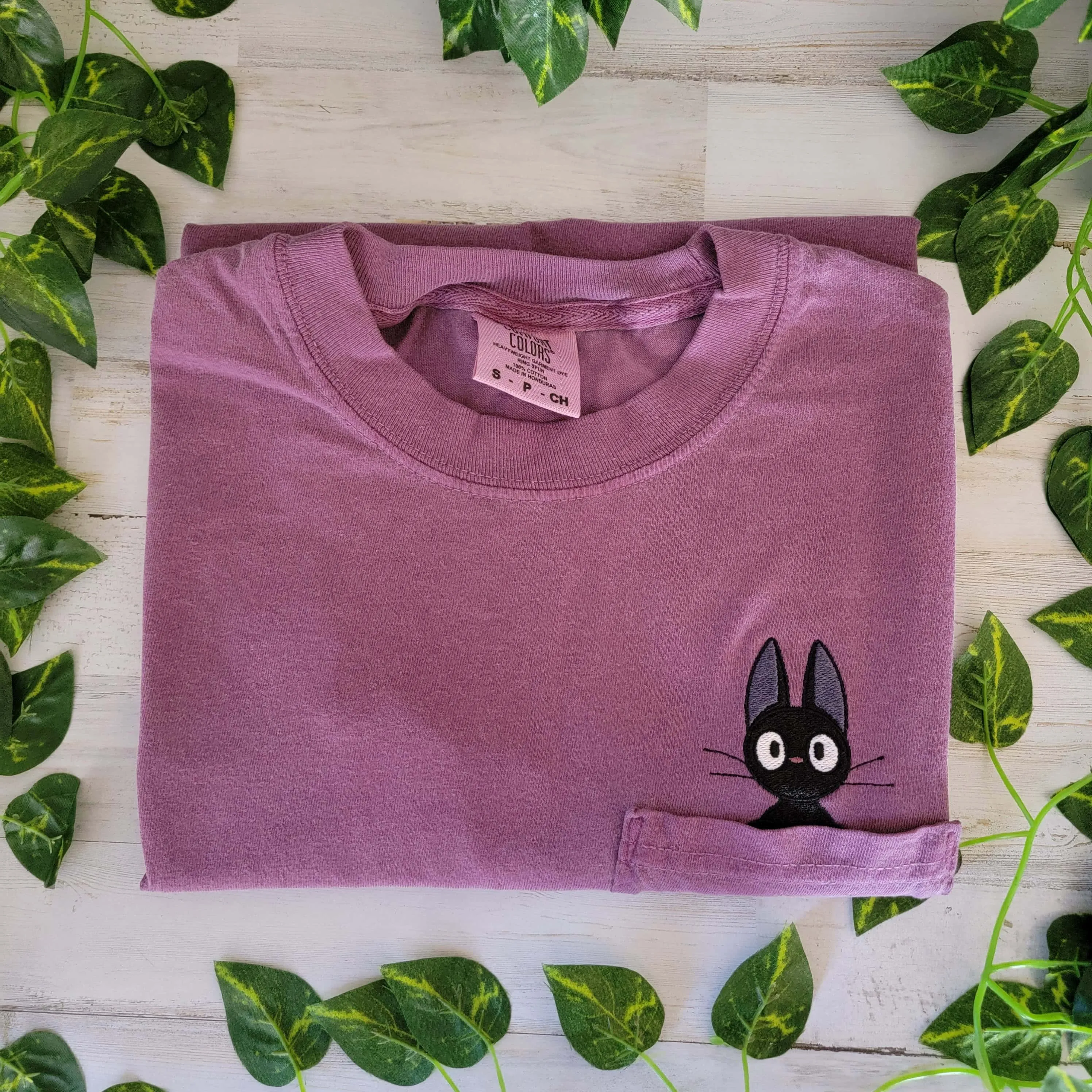 Jiji Cat Pocket Tee