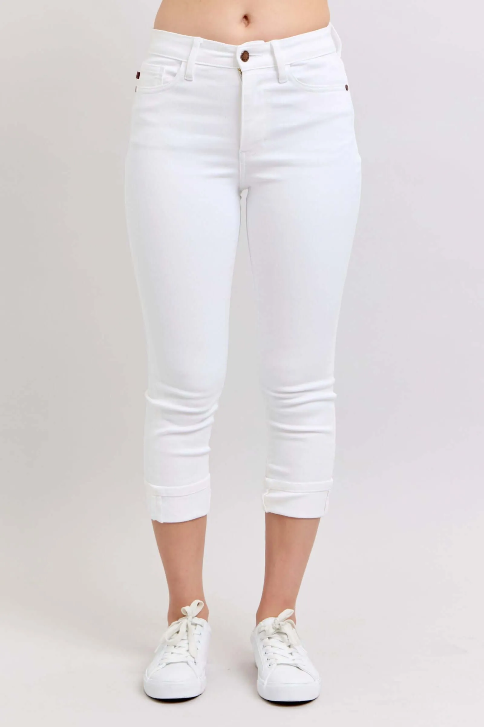 Judy Blue “Classic Cuffed” Mid Rise White Capris