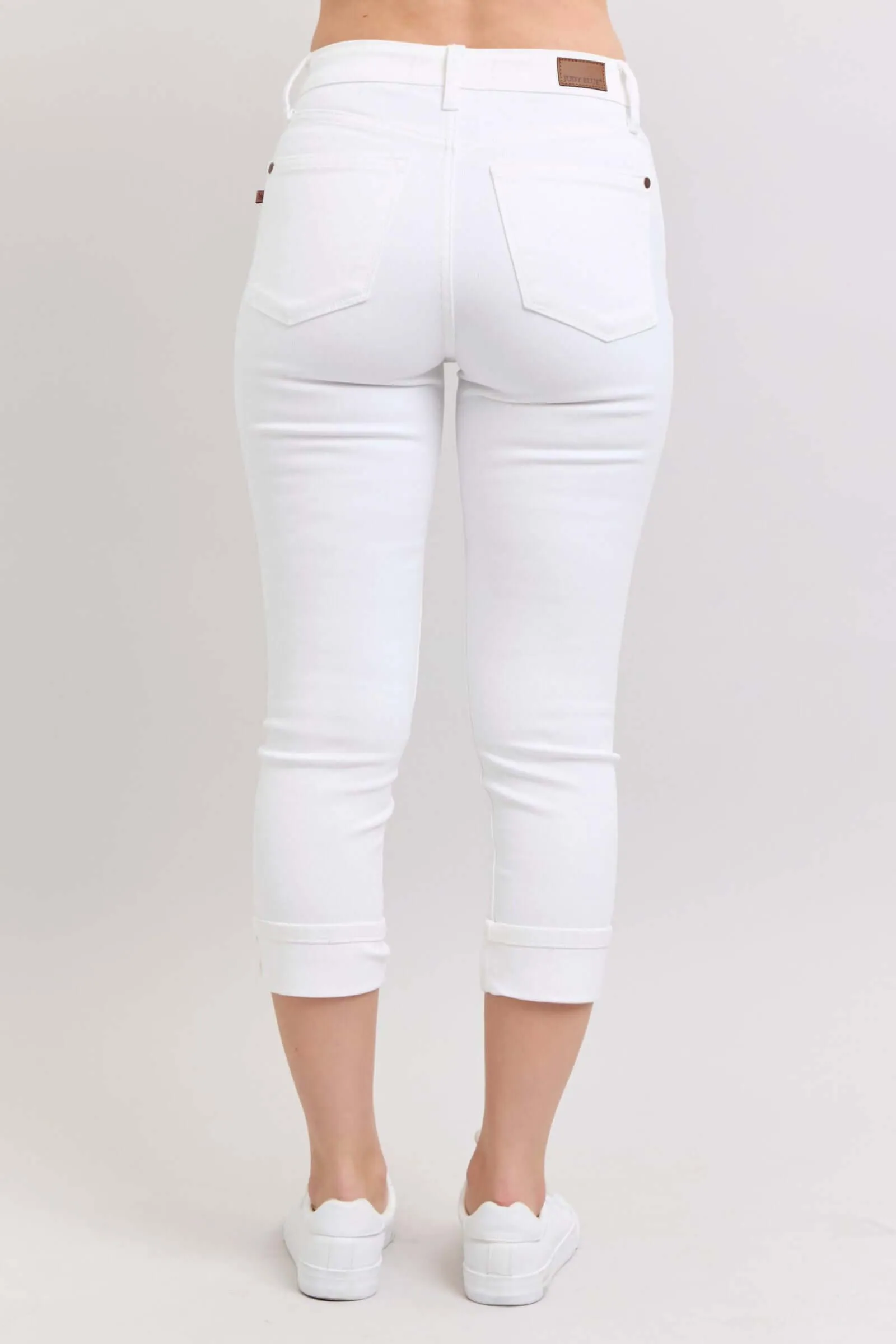 Judy Blue “Classic Cuffed” Mid Rise White Capris
