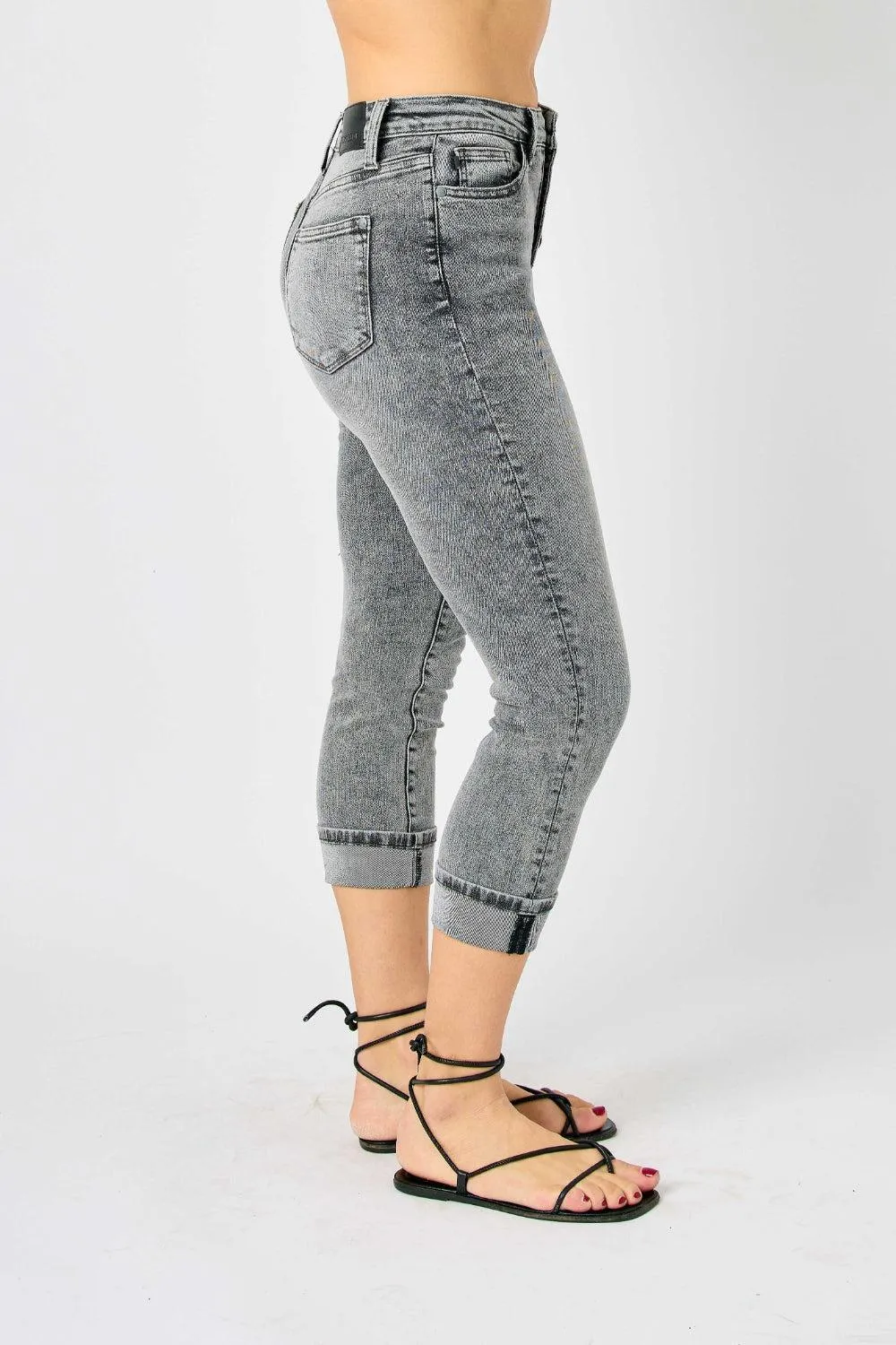 JUDY BLUE Gray High Waisted Cuffed Capris Jeans
