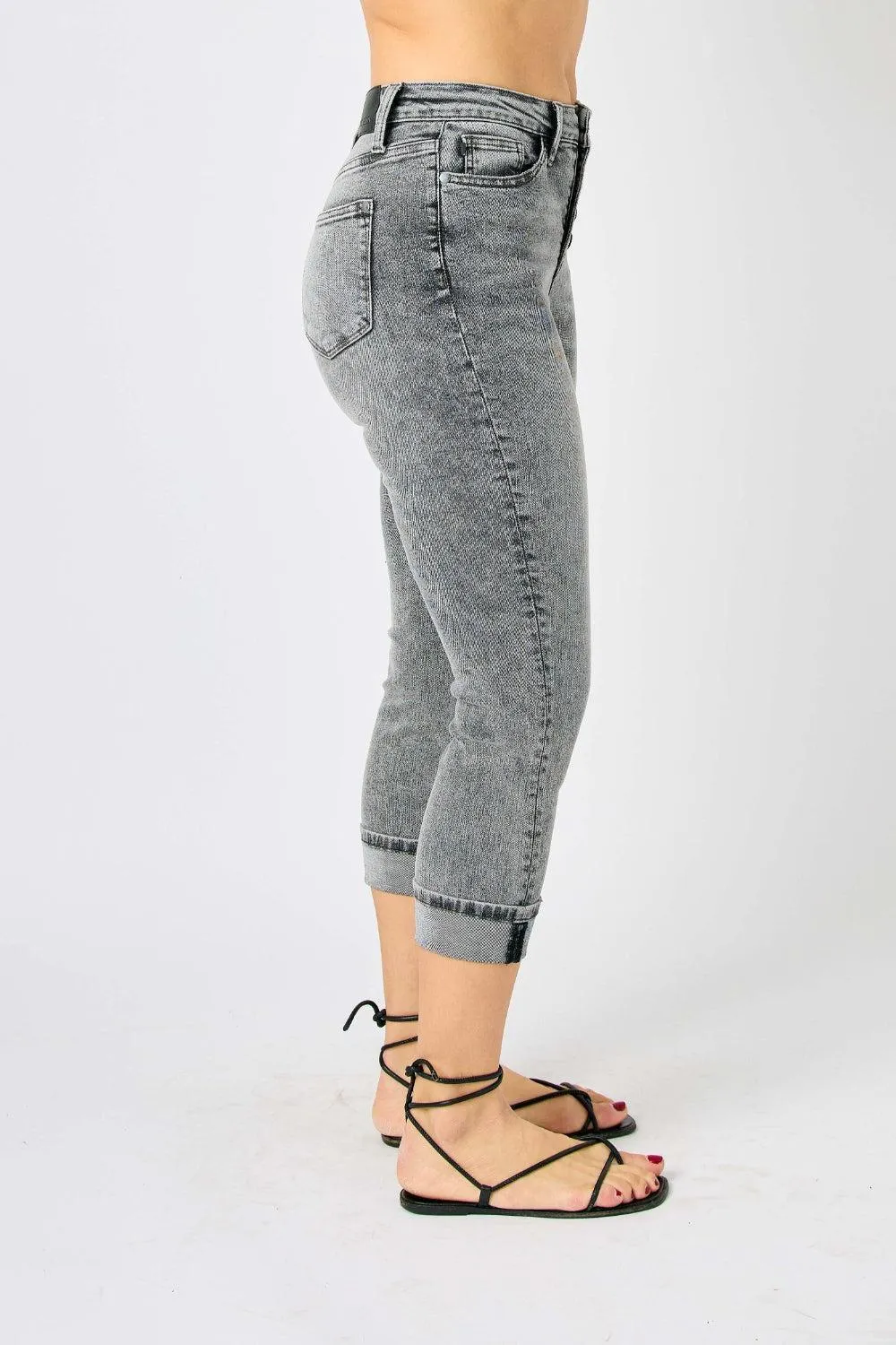 JUDY BLUE Gray High Waisted Cuffed Capris Jeans