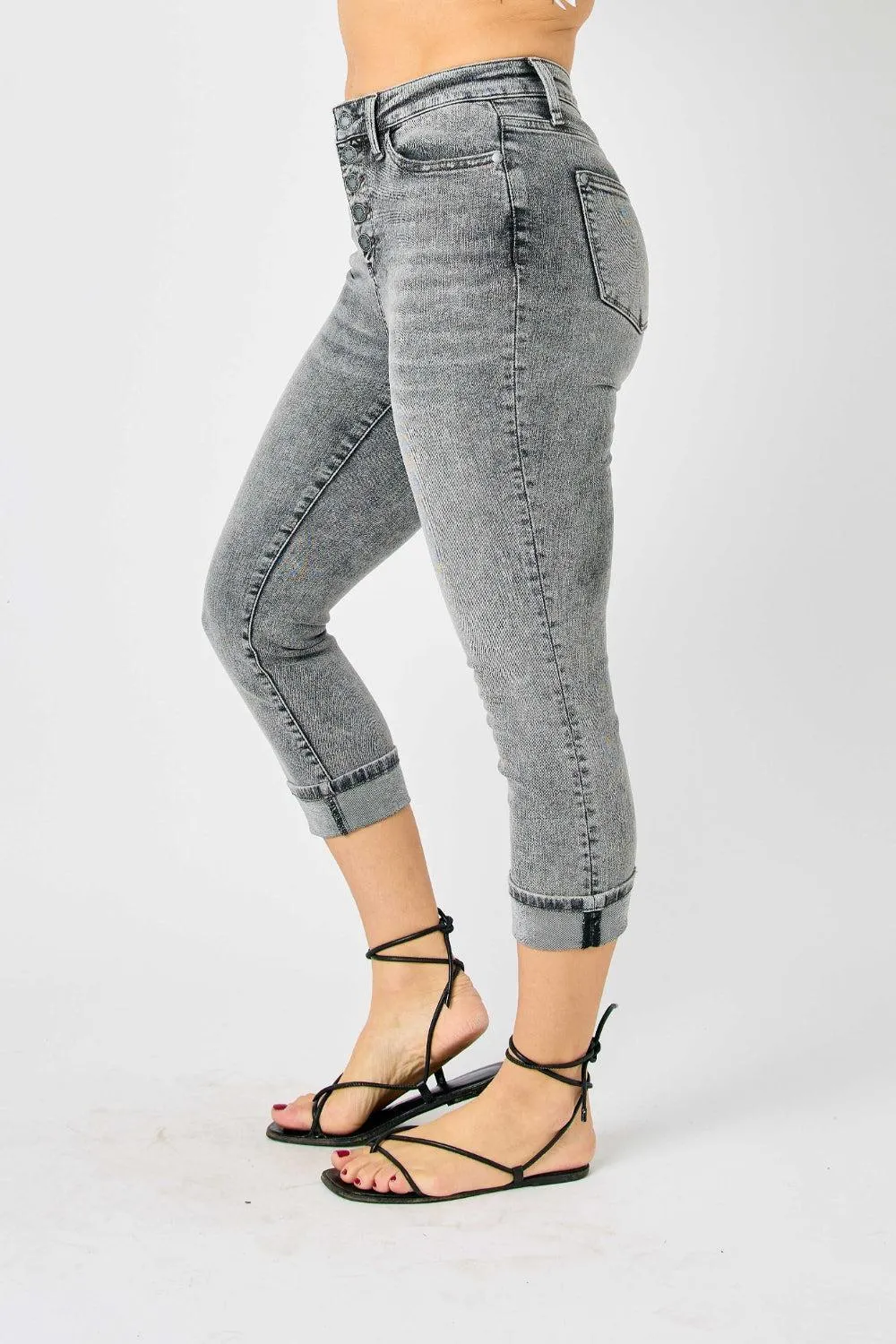 JUDY BLUE Gray High Waisted Cuffed Capris Jeans