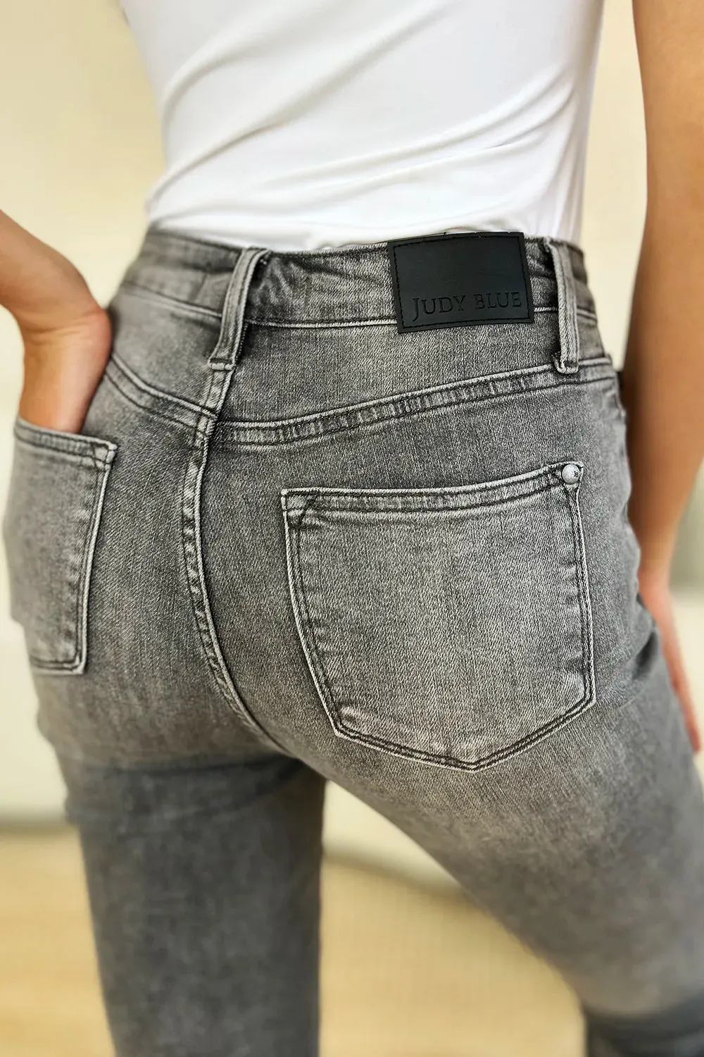 Judy Blue Letty Button Fly HW Cuffed Capris