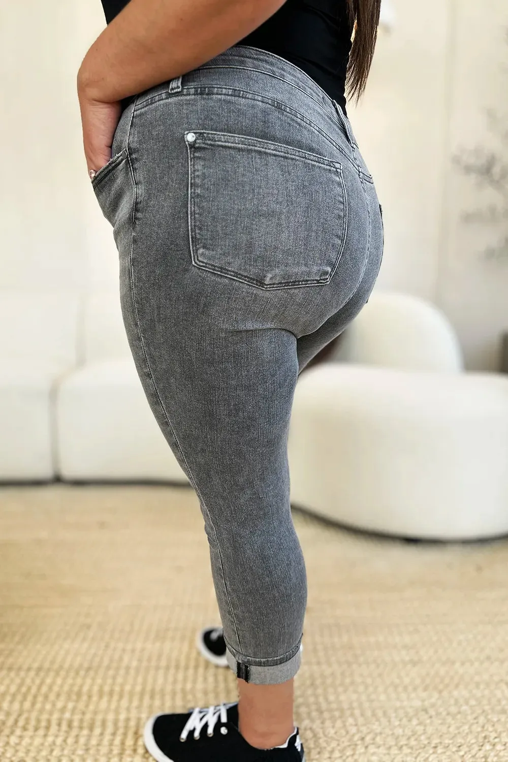 Judy Blue Letty Button Fly HW Cuffed Capris