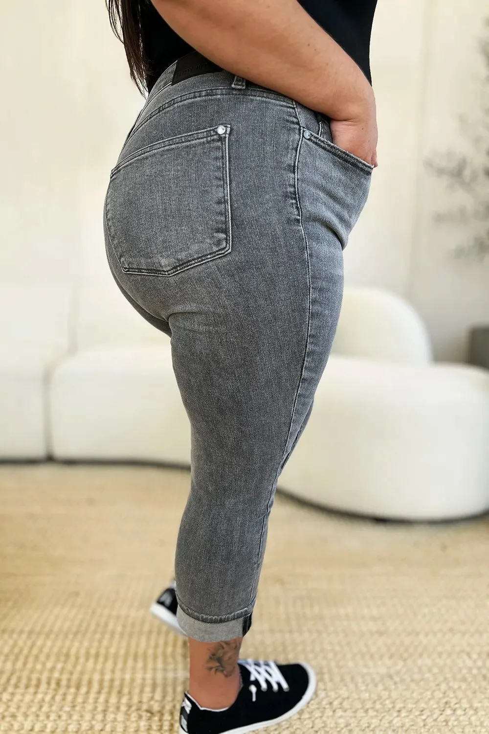 Judy Blue Letty Button Fly HW Cuffed Capris
