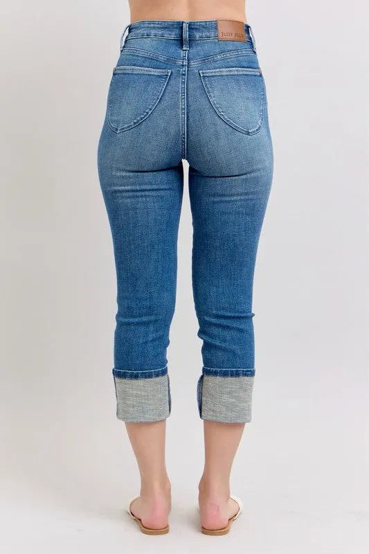 JUDY BLUE SKINNY CUFF CAPRIS JEANS WITH POCKETS PLUS SIZE