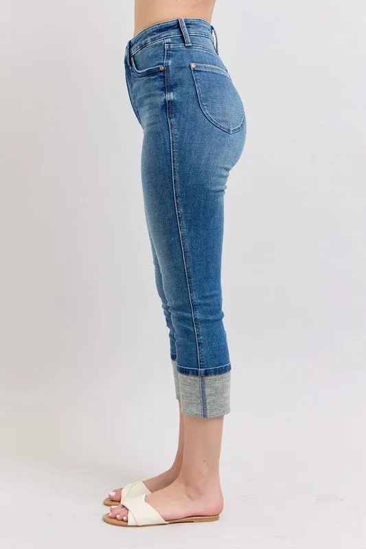 JUDY BLUE SKINNY CUFF CAPRIS JEANS WITH POCKETS PLUS SIZE