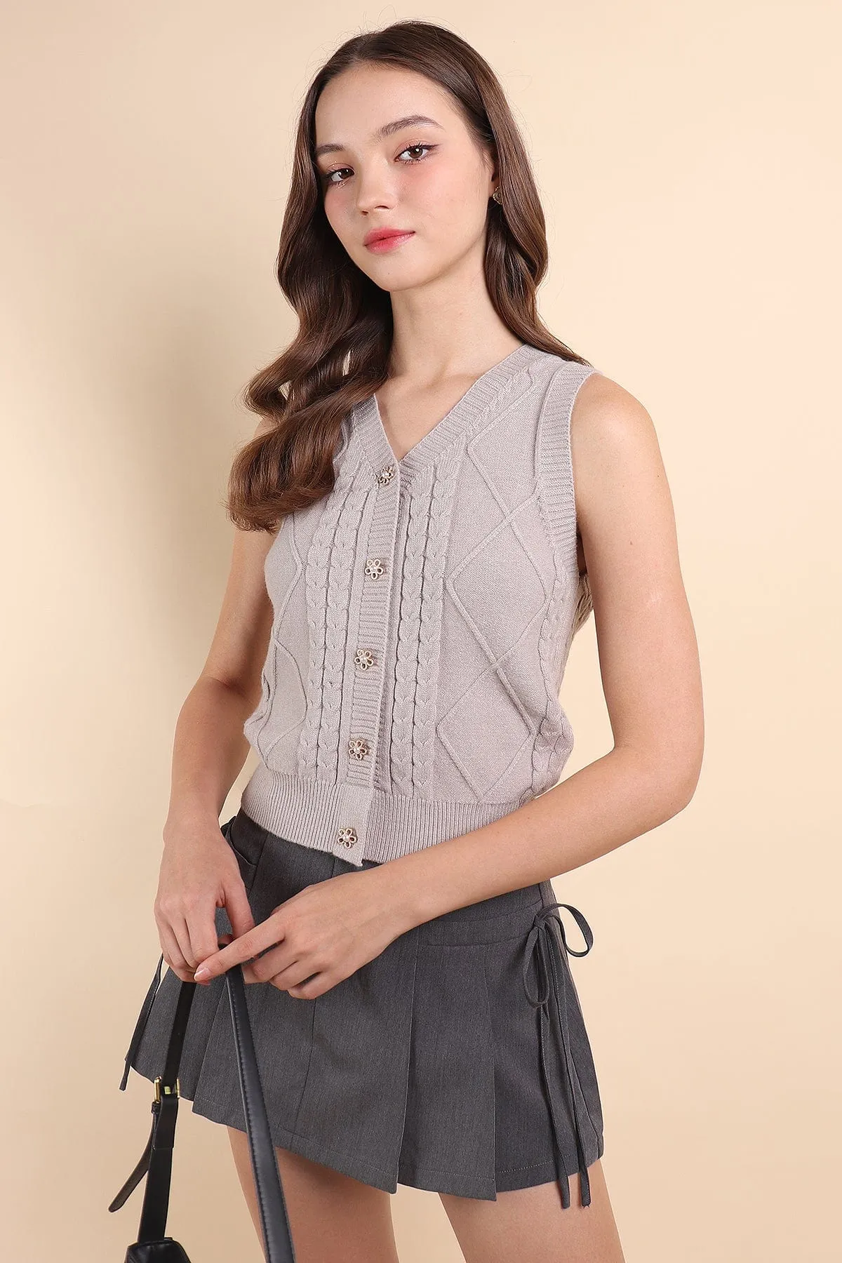KOBY CABLE KNIT VEST TOP IN ALMOND GREY