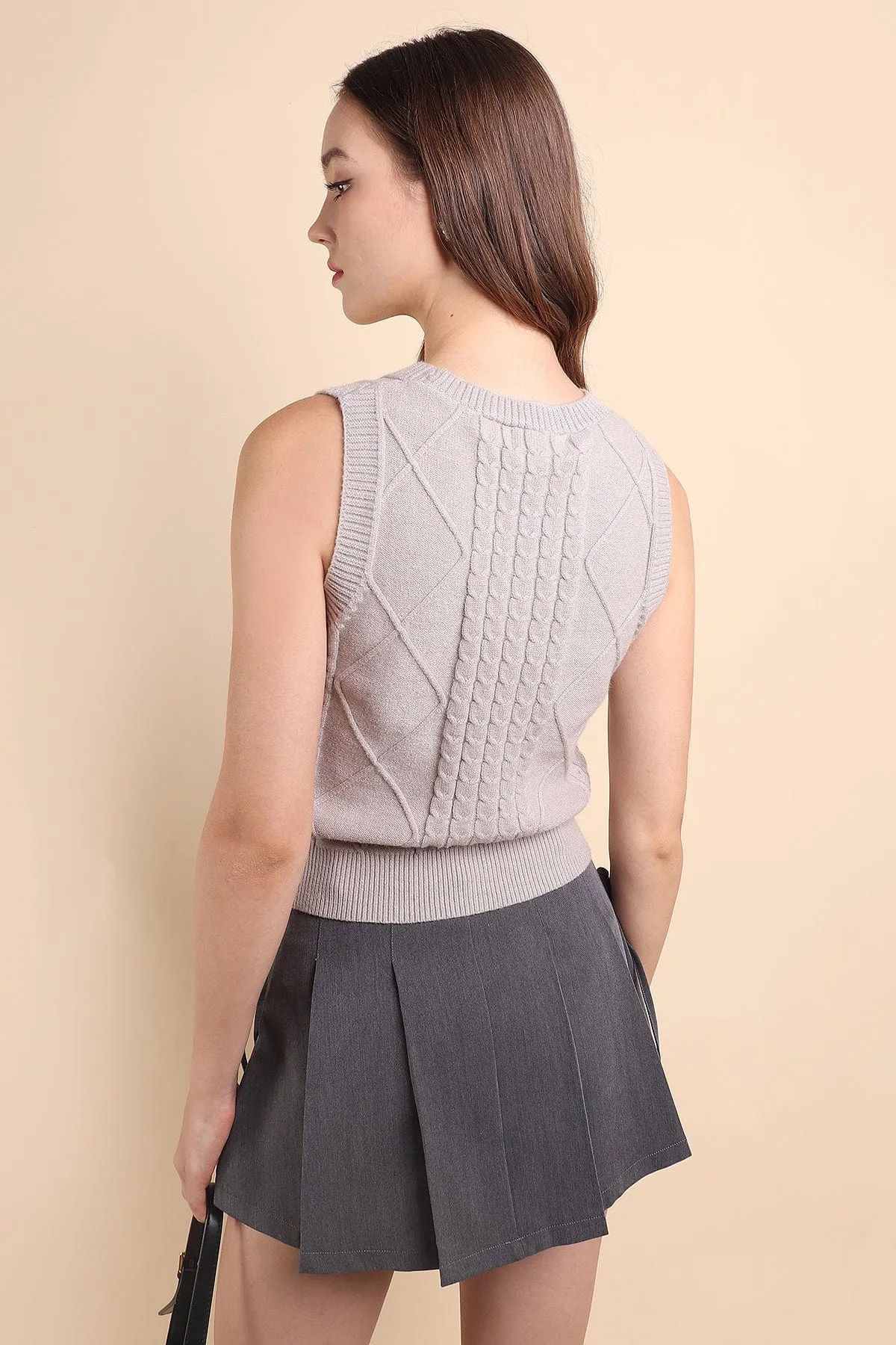 KOBY CABLE KNIT VEST TOP IN ALMOND GREY