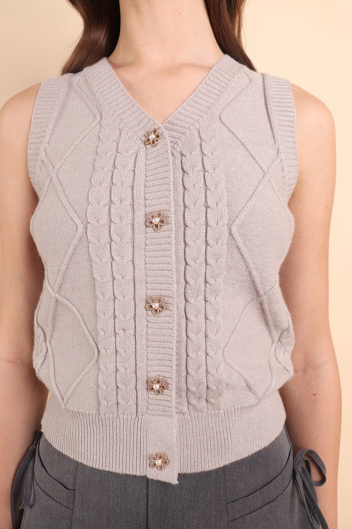 KOBY CABLE KNIT VEST TOP IN ALMOND GREY