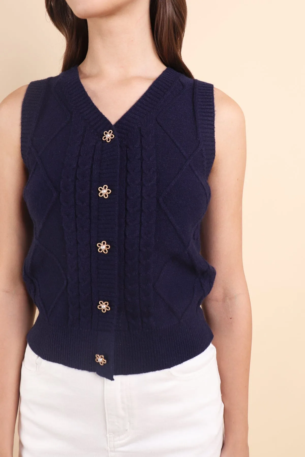 KOBY CABLE KNIT VEST TOP IN NAVY