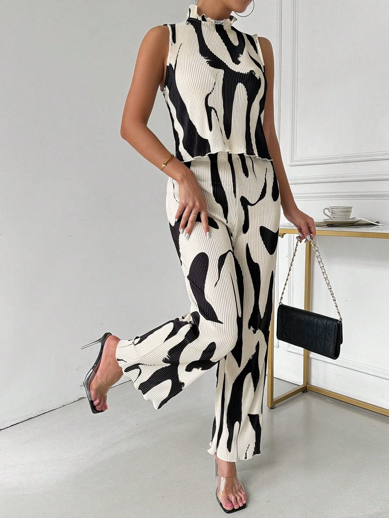 Ladies" Elegant And Sleeveless Vest With Pleated Pants Set, Random Prints