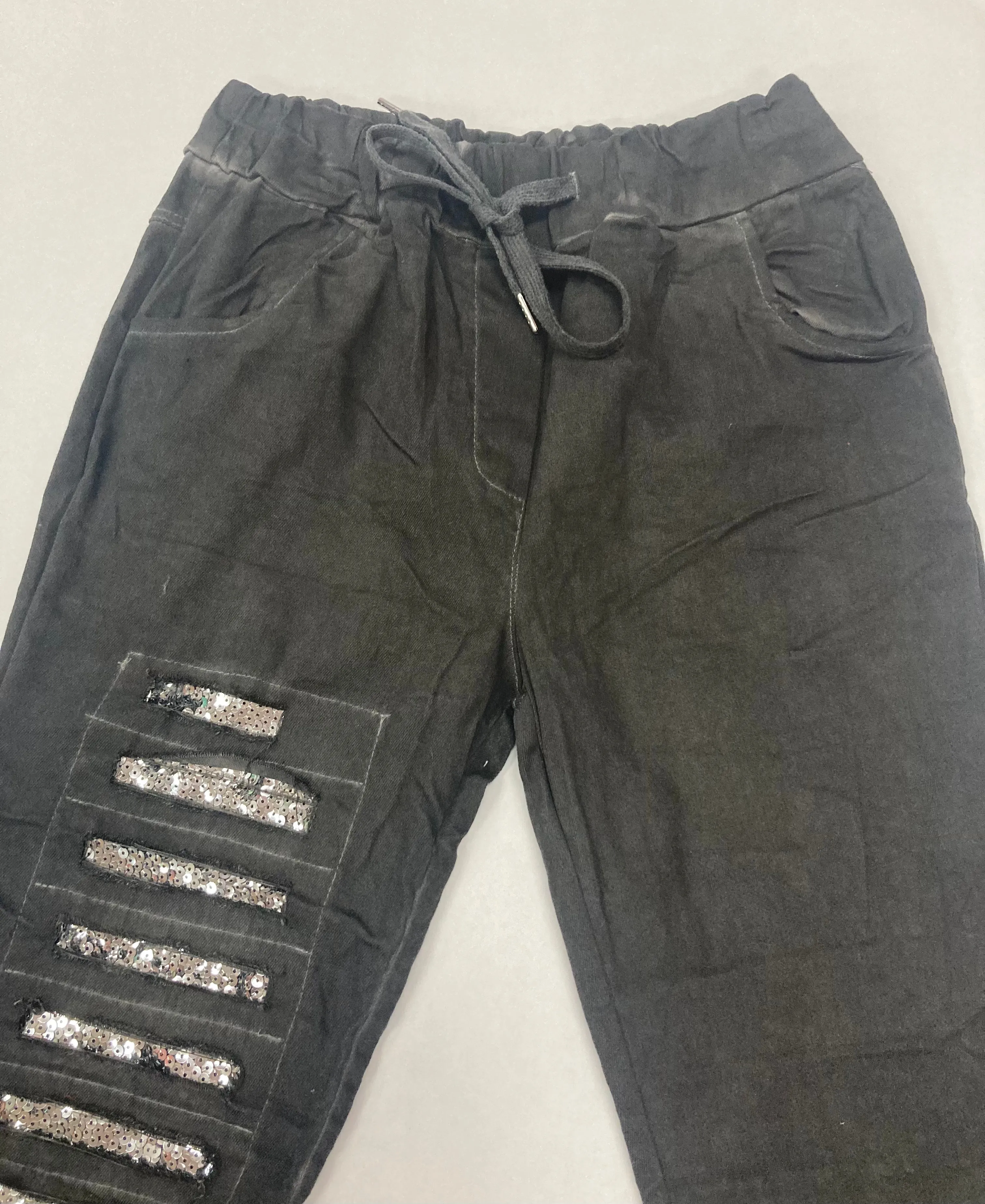 Lexie Cotton Sequin Pant In Charcoal