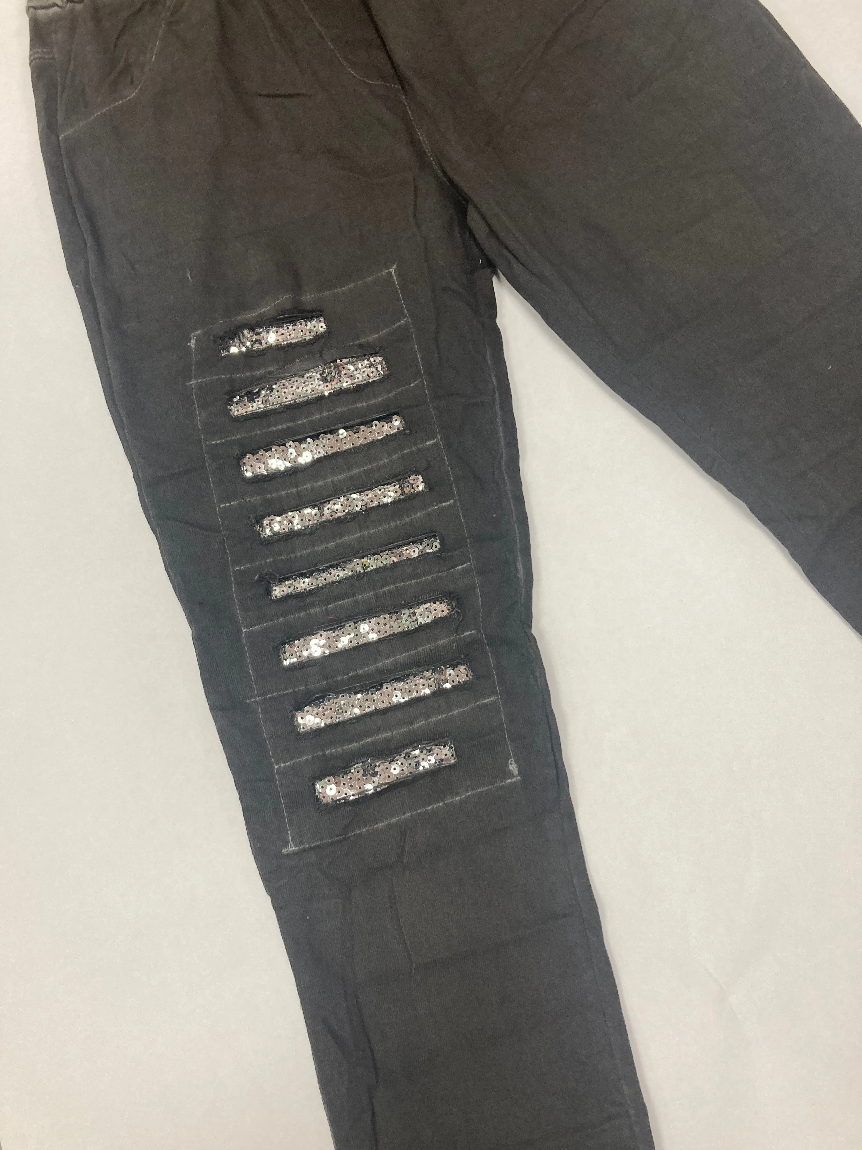 Lexie Cotton Sequin Pant In Charcoal