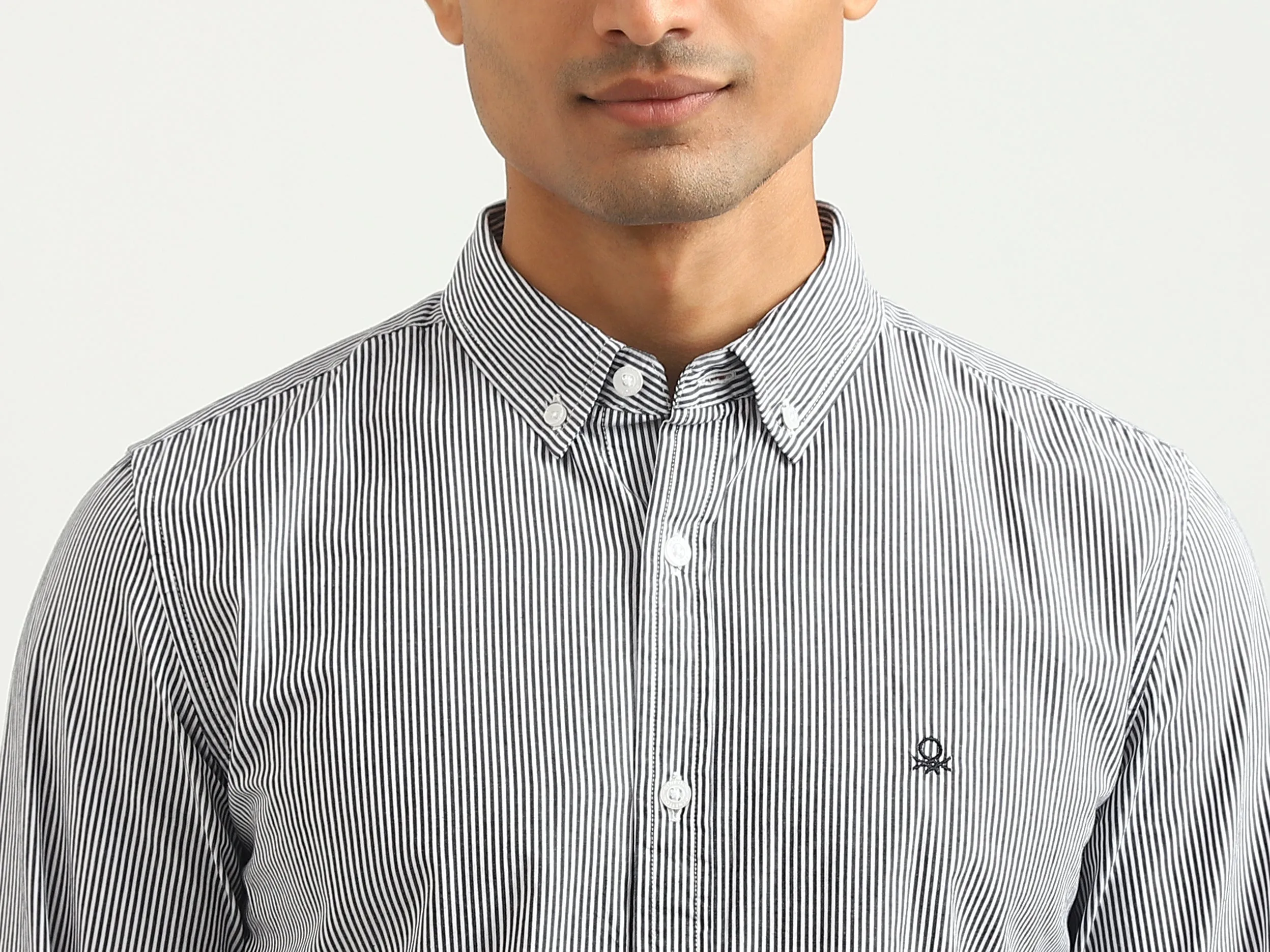 Men Striped Button-Down Collar Shirt