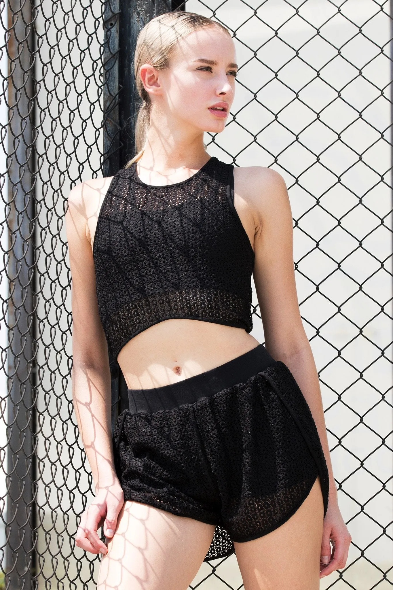 MESH LACE SHORTS, BLACK/BLACK LACE