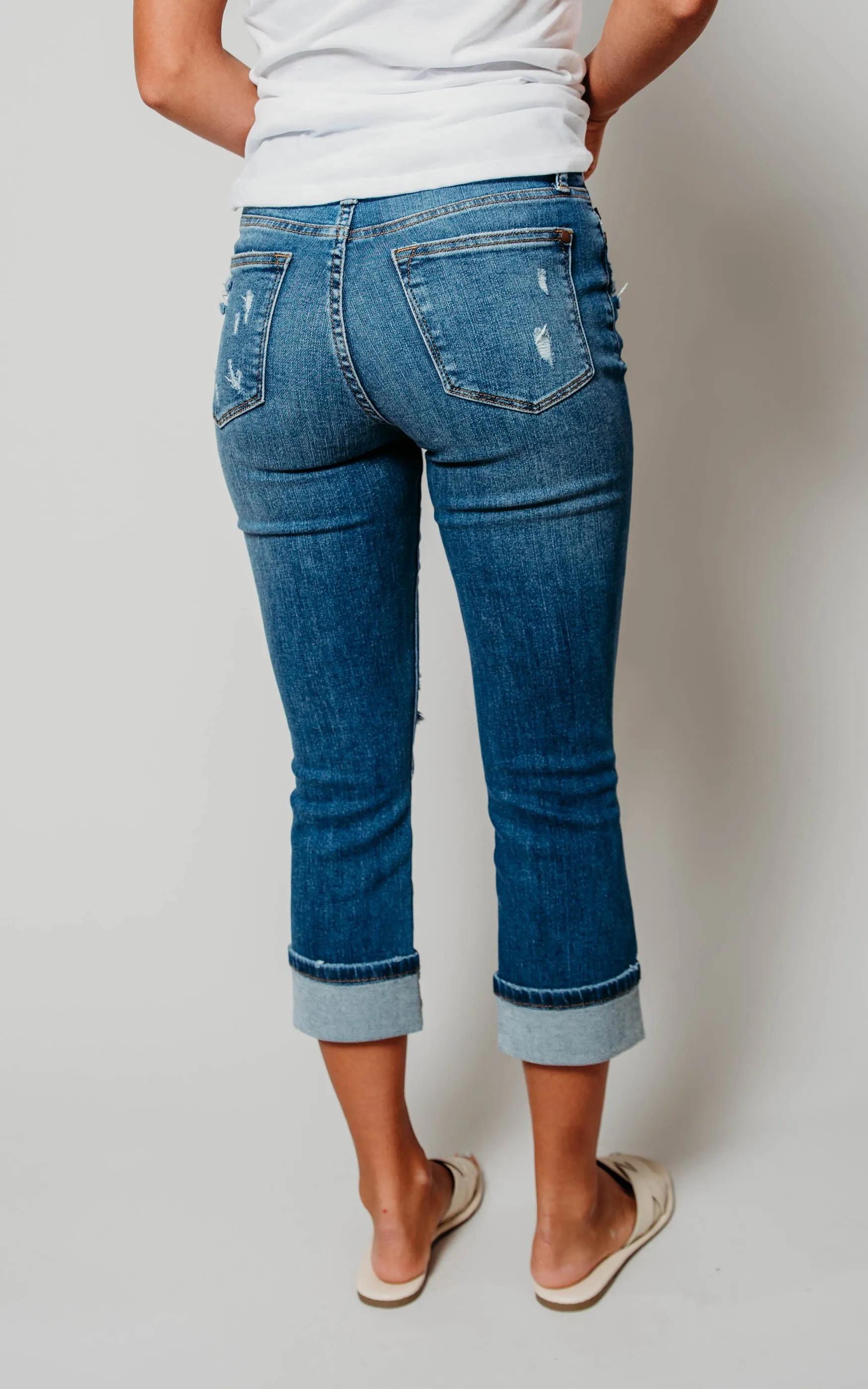 Mid-Rise Cuffed Denim Capri - Judy Blue | FINAL SALE
