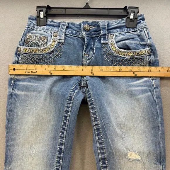 Miss Me Jeans Women's 24 (0) Light Blue Signature Cuffed Capri Embellished Bling