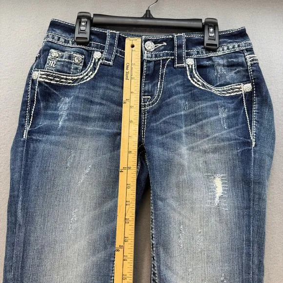 Miss Me Jeans Women's 25 Blue Mid Rise Capri Fleur de Lis Embellished Pockets