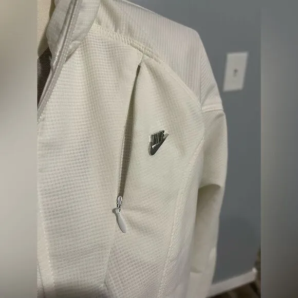 Nike light jacket