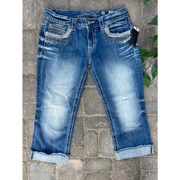 NWT Miss Me mid rise cuffed capris size 25