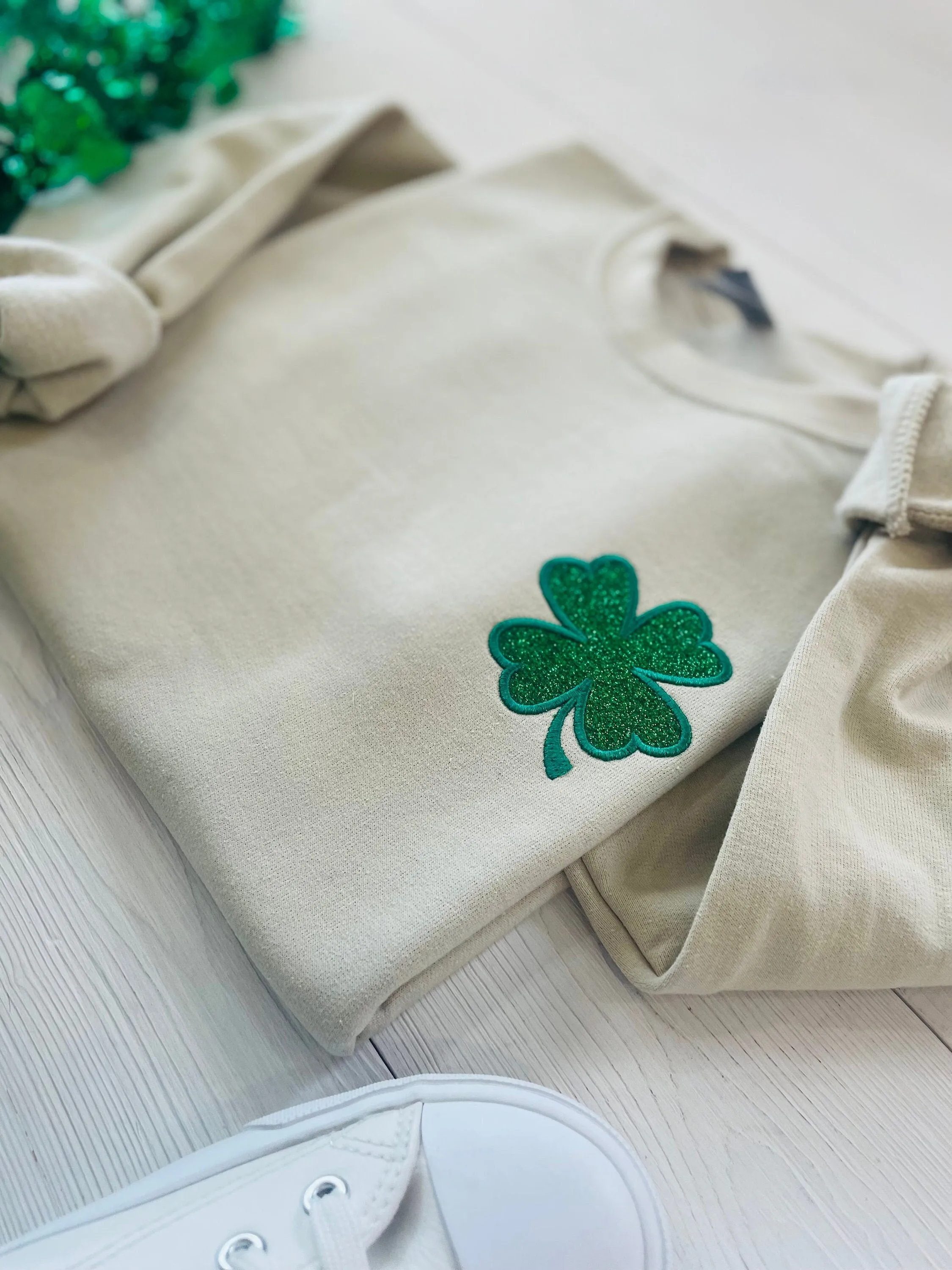 Pocket Glitter Embroidered Four Leaf Clover Sweatshirt