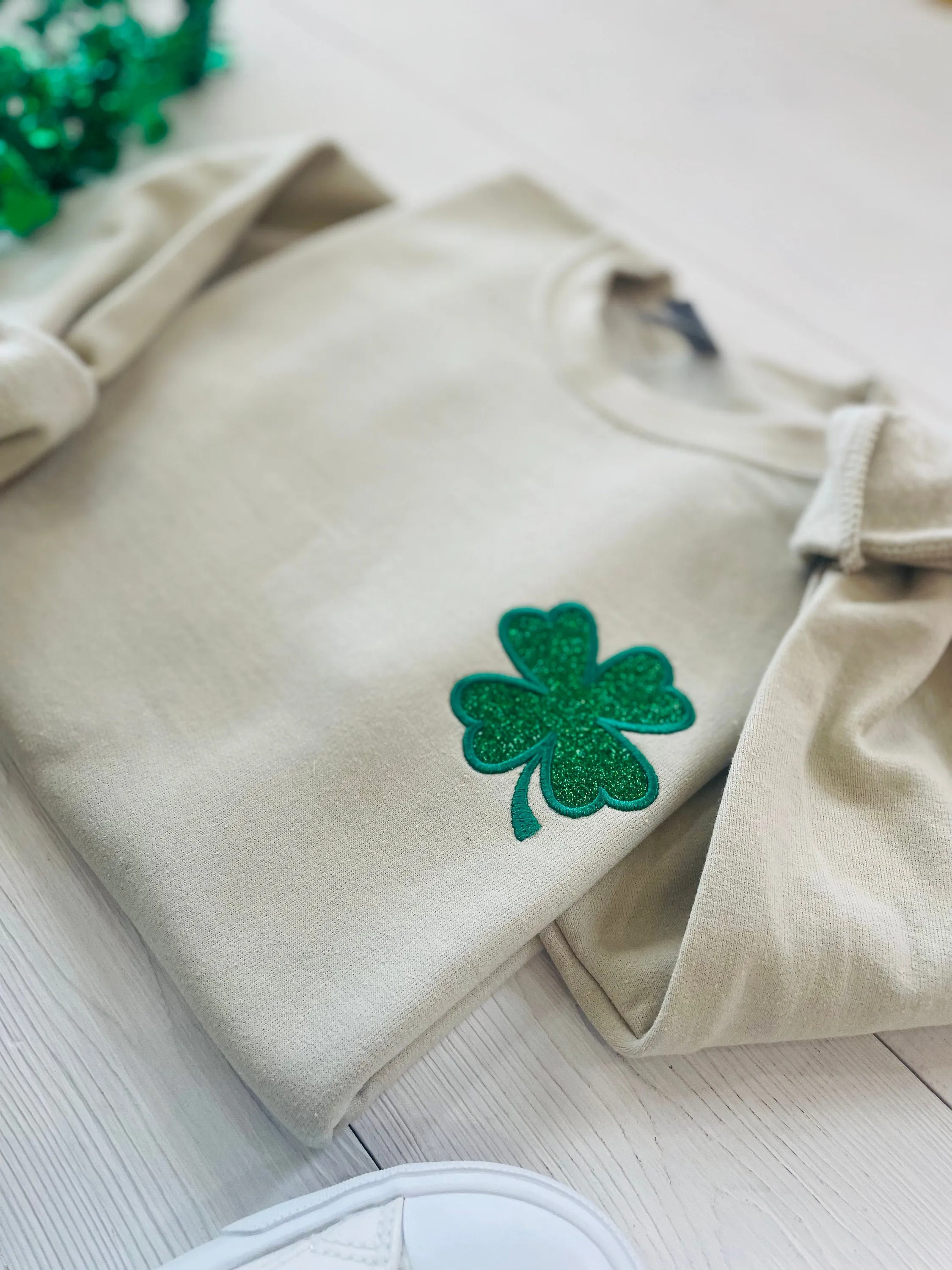 Pocket Glitter Embroidered Four Leaf Clover Sweatshirt